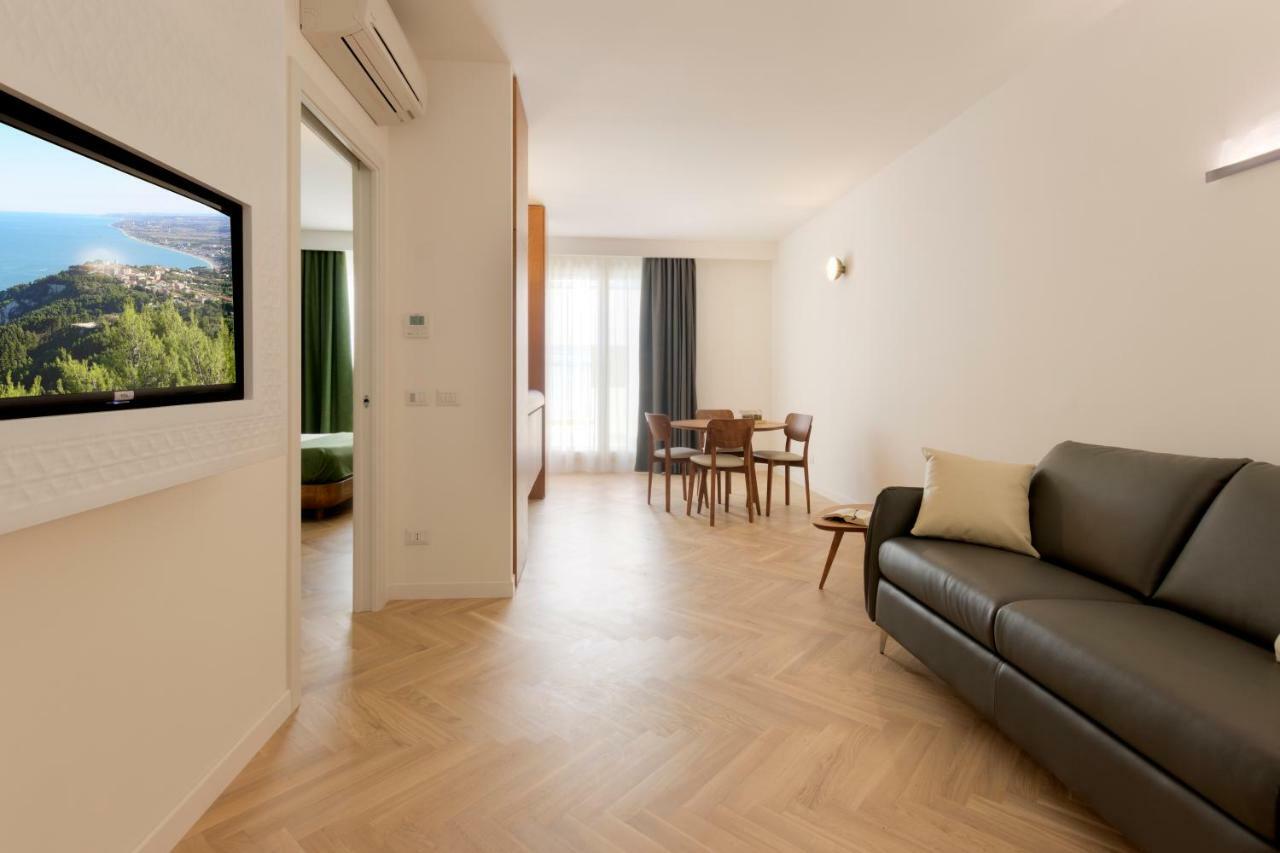 Metropolitan Suites Ancona Exterior photo